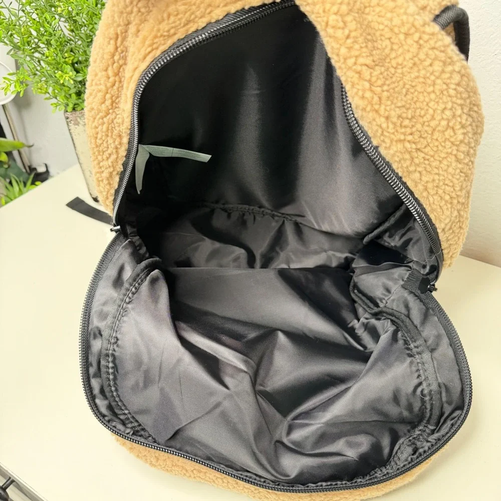 KAVU Fleece Backpack Unisex Tan Sherpa High Pile‎ Gorpcore Cabin NEW